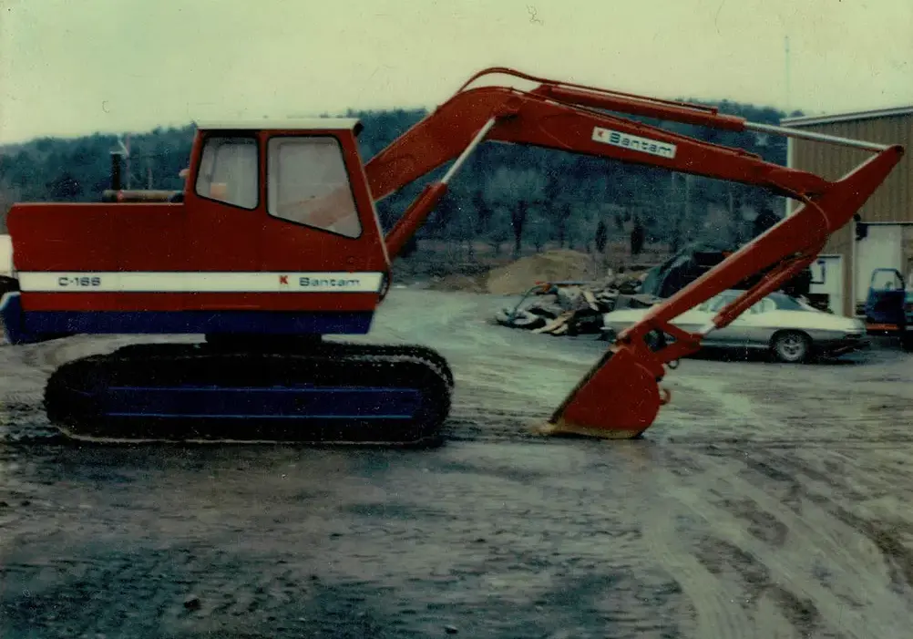 A historic photo of an excavator.